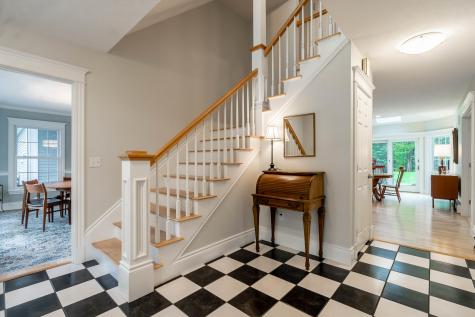 16 Aster Lane Falmouth ME 04105