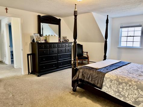 16 W Lynne Avenue Portland ME 04103
