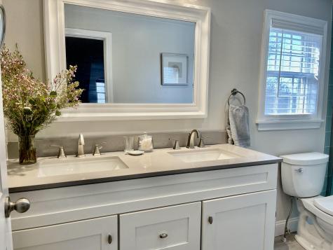 16 W Lynne Avenue Portland ME 04103