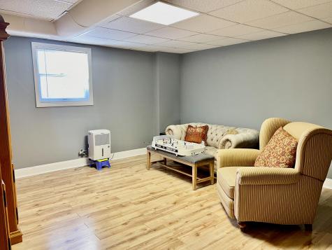 16 W Lynne Avenue Portland ME 04103