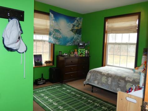 511 River Road Chelsea ME 04330