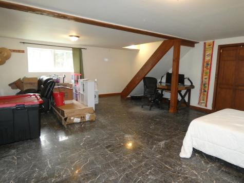 511 River Road Chelsea ME 04330