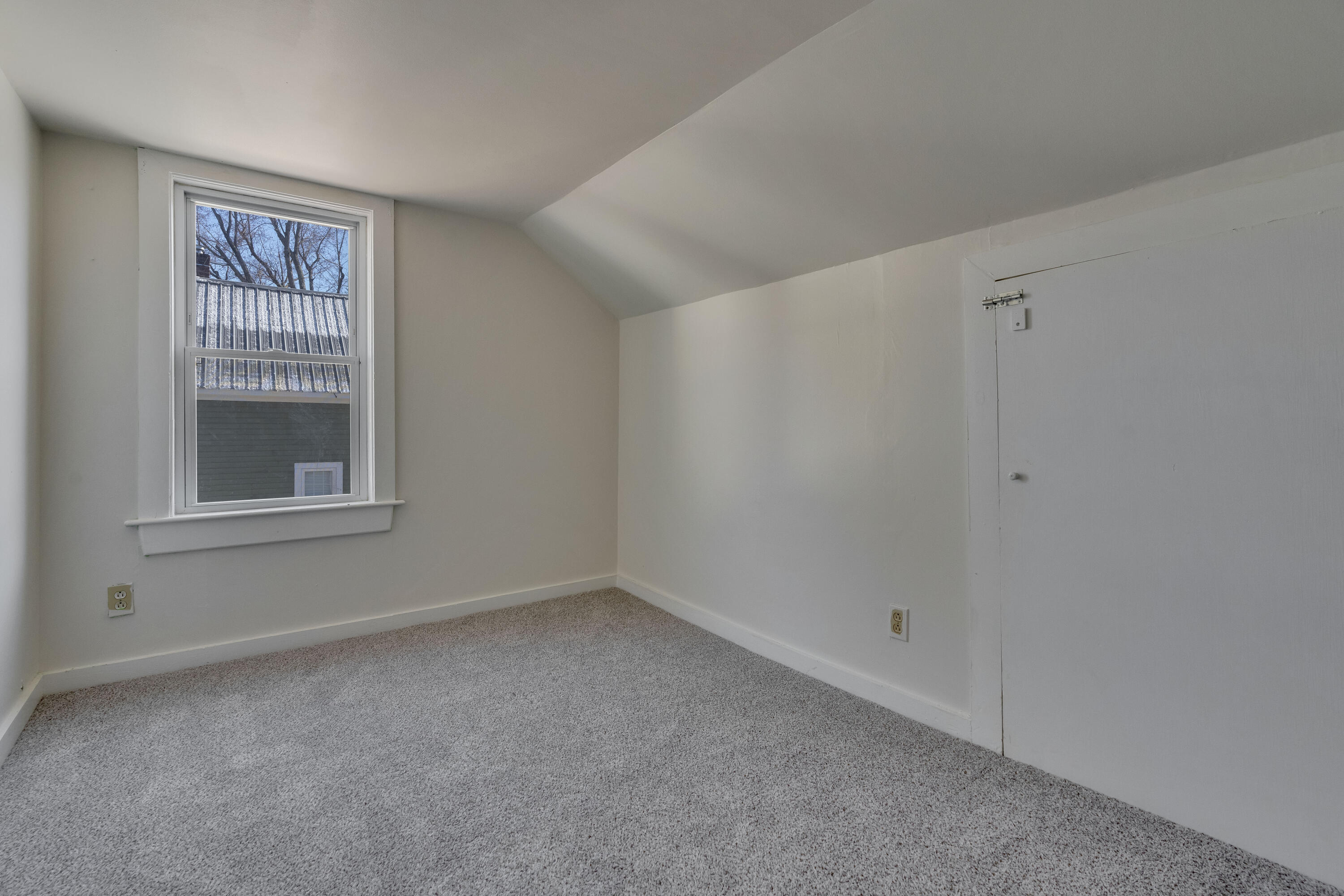 44 Towle Street Auburn ME 04210