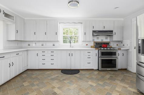 91 Blackstrap Road Falmouth ME 04105