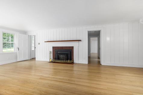 91 Blackstrap Road Falmouth ME 04105