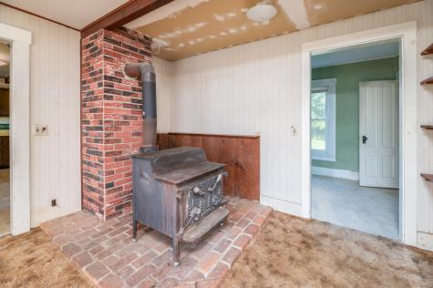 114 Upper Main Street Norridgewock ME 04957