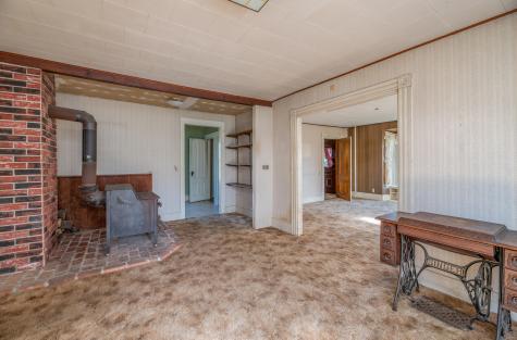 114 Upper Main Street Norridgewock ME 04957