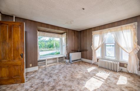 114 Upper Main Street Norridgewock ME 04957