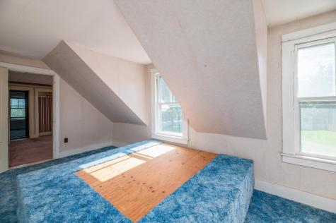 114 Upper Main Street Norridgewock ME 04957