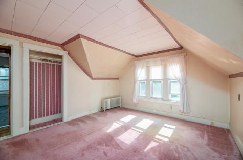 114 Upper Main Street Norridgewock ME 04957