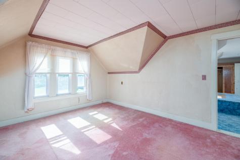 114 Upper Main Street Norridgewock ME 04957