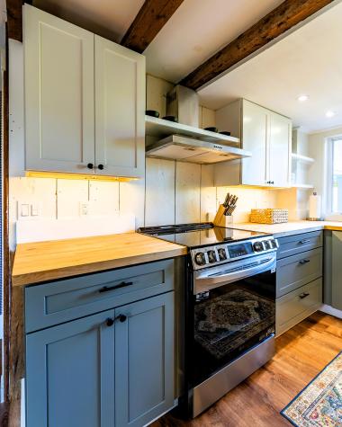 59 High Street Camden ME 04843