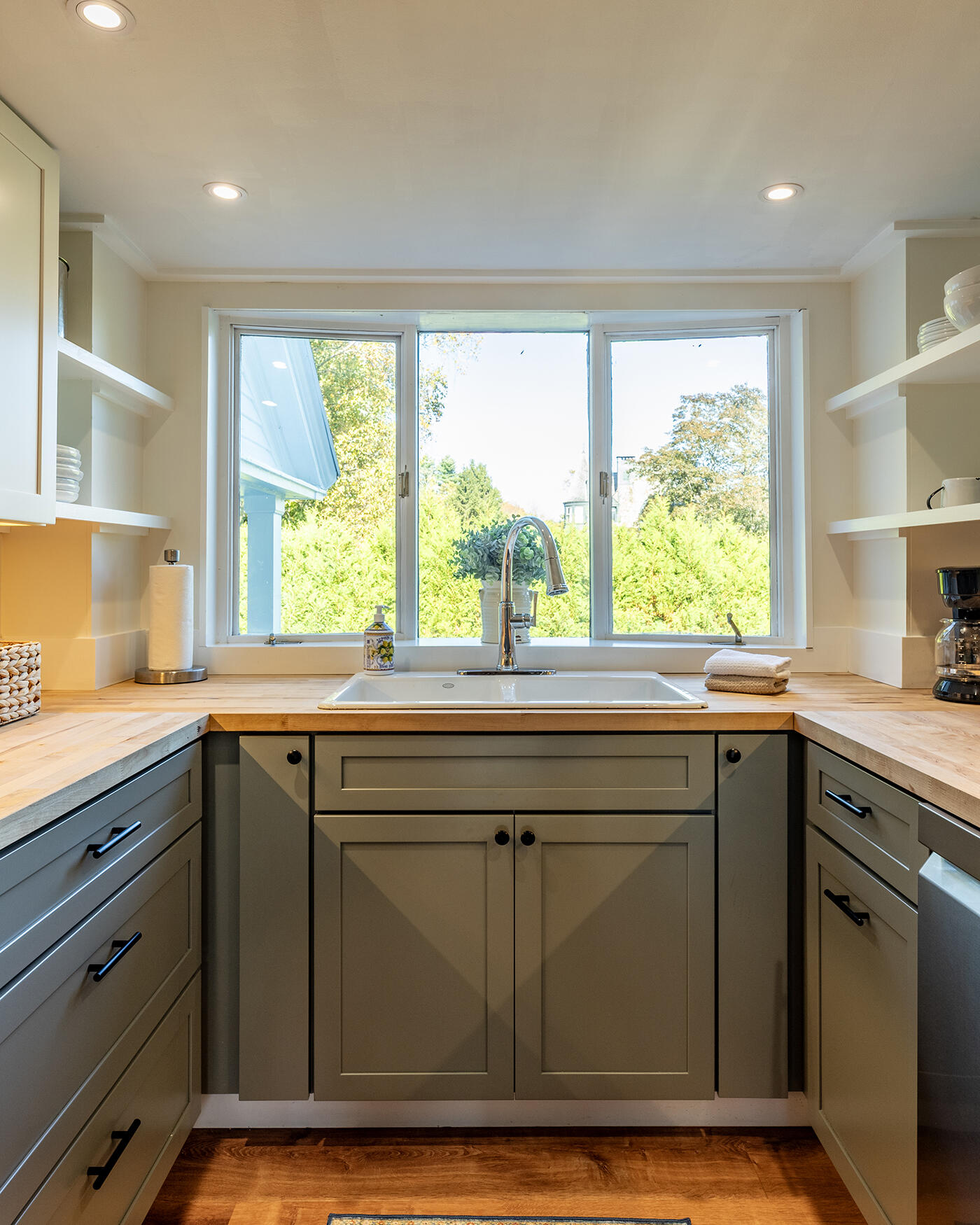 59 High Street Camden ME 04843