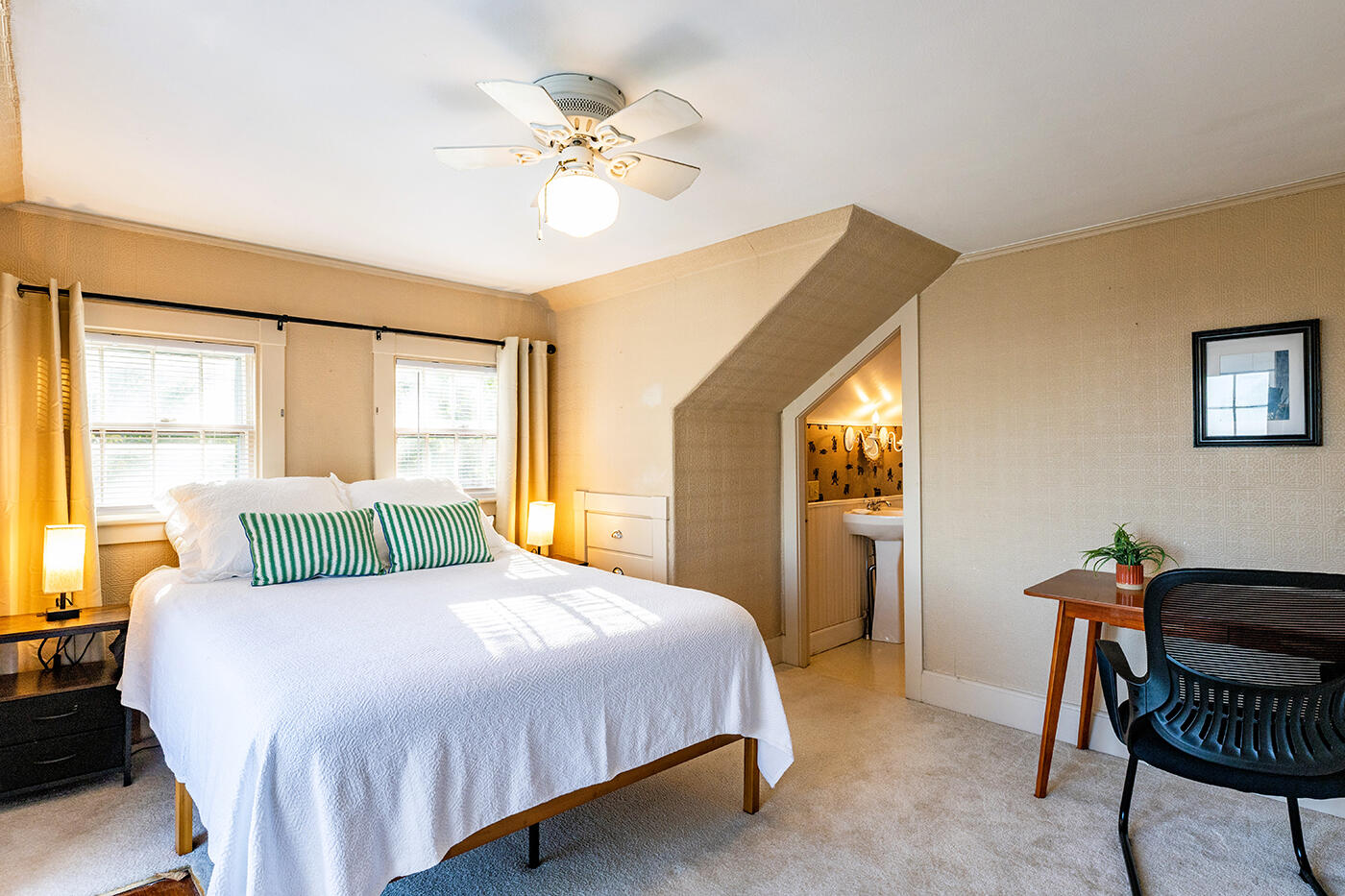 59 High Street Camden ME 04843