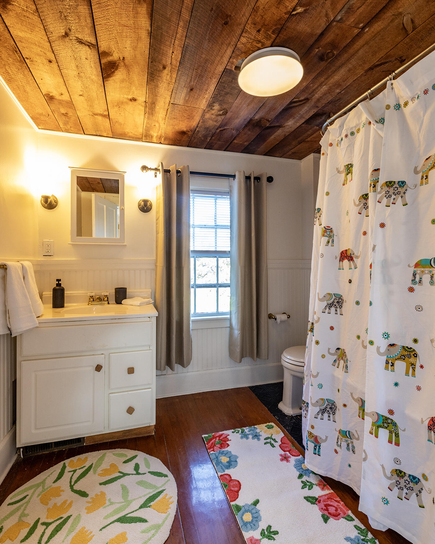 59 High Street Camden ME 04843