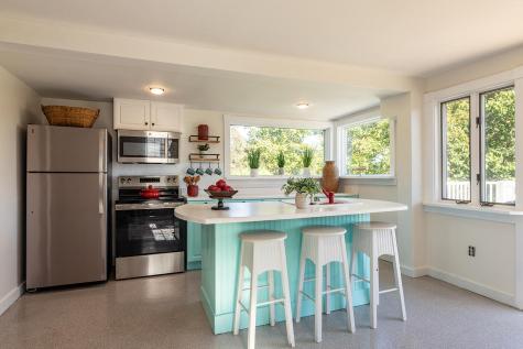 59 High Street Camden ME 04843