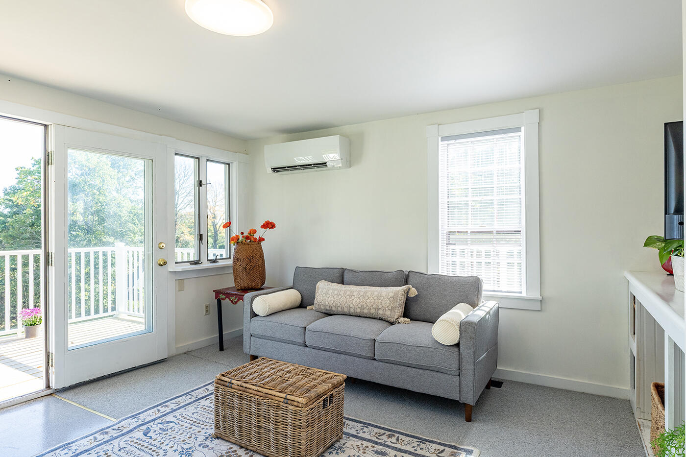 59 High Street Camden ME 04843