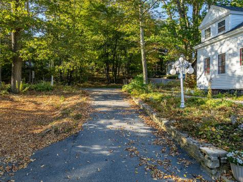 59 High Street Camden ME 04843