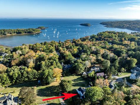 59 High Street Camden ME 04843