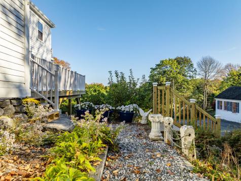 59 High Street Camden ME 04843