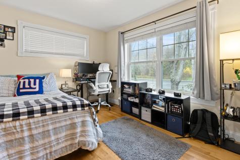 690 Auburn Street Portland ME 04103