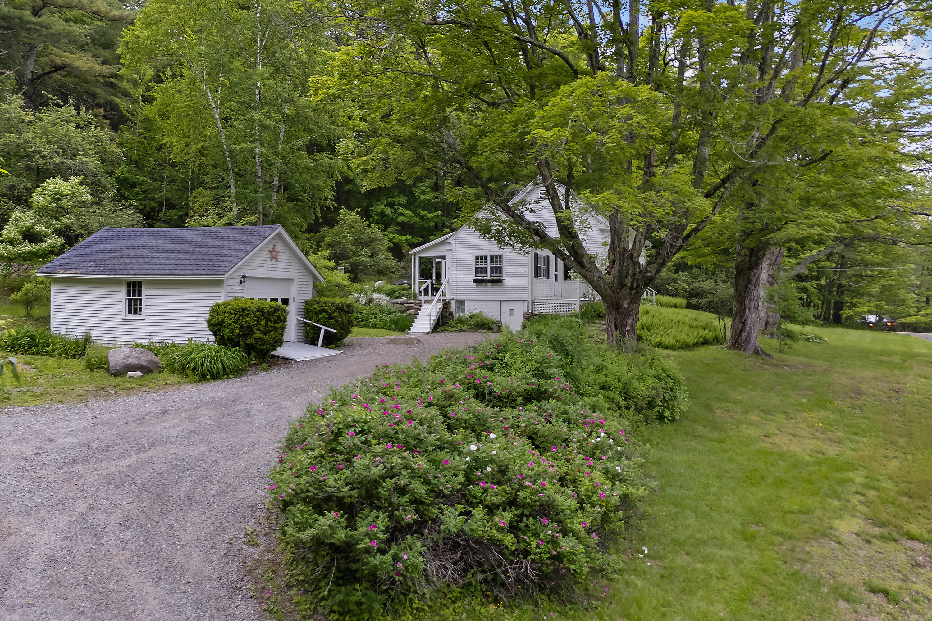 419 River Road Newcastle ME 04553