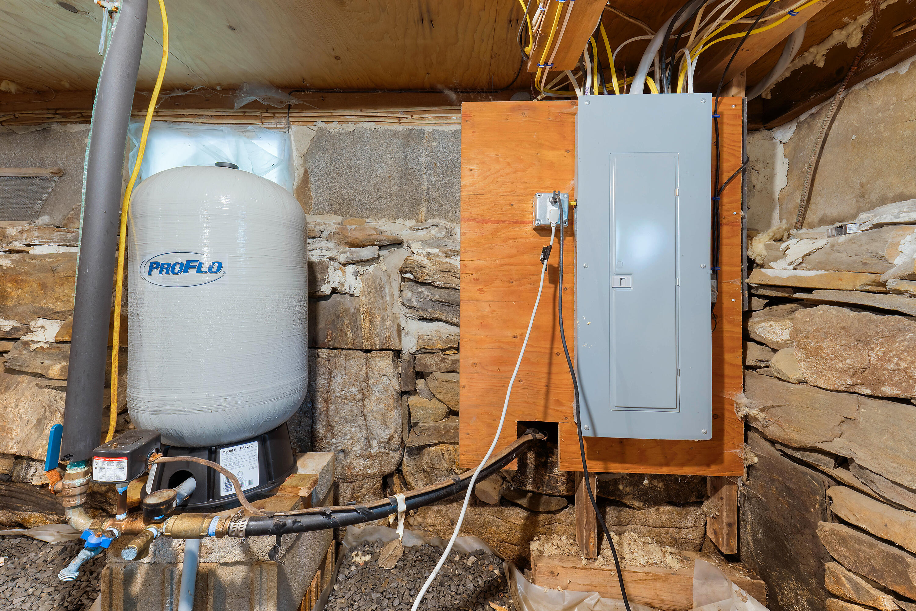 419 River Road Newcastle ME 04553