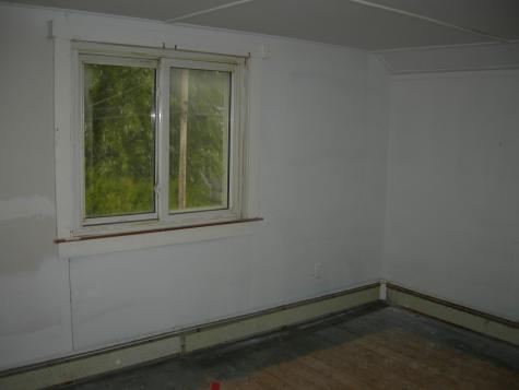 18 Perley Street Lewiston ME 04240