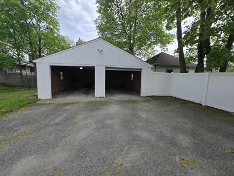 744 Hammond Street Bangor ME 04401