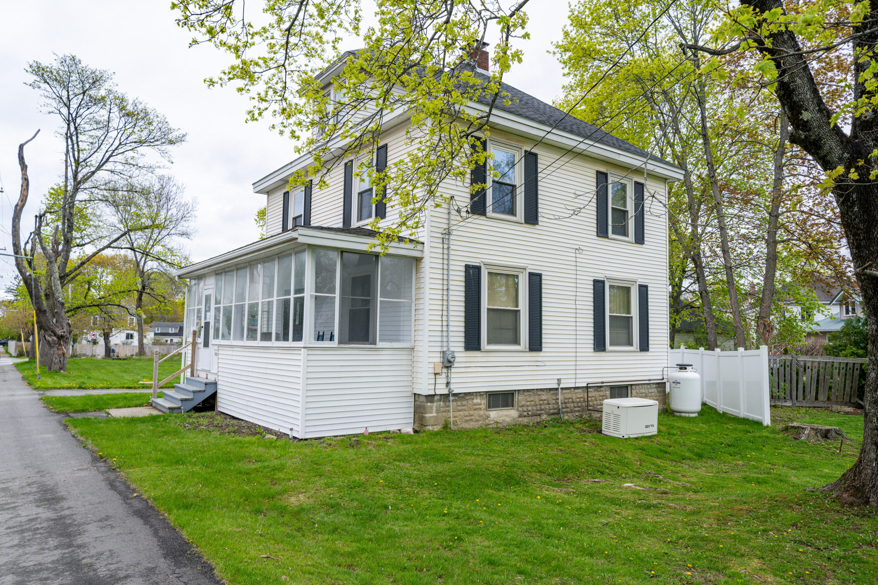 744 Hammond Street Bangor ME 04401