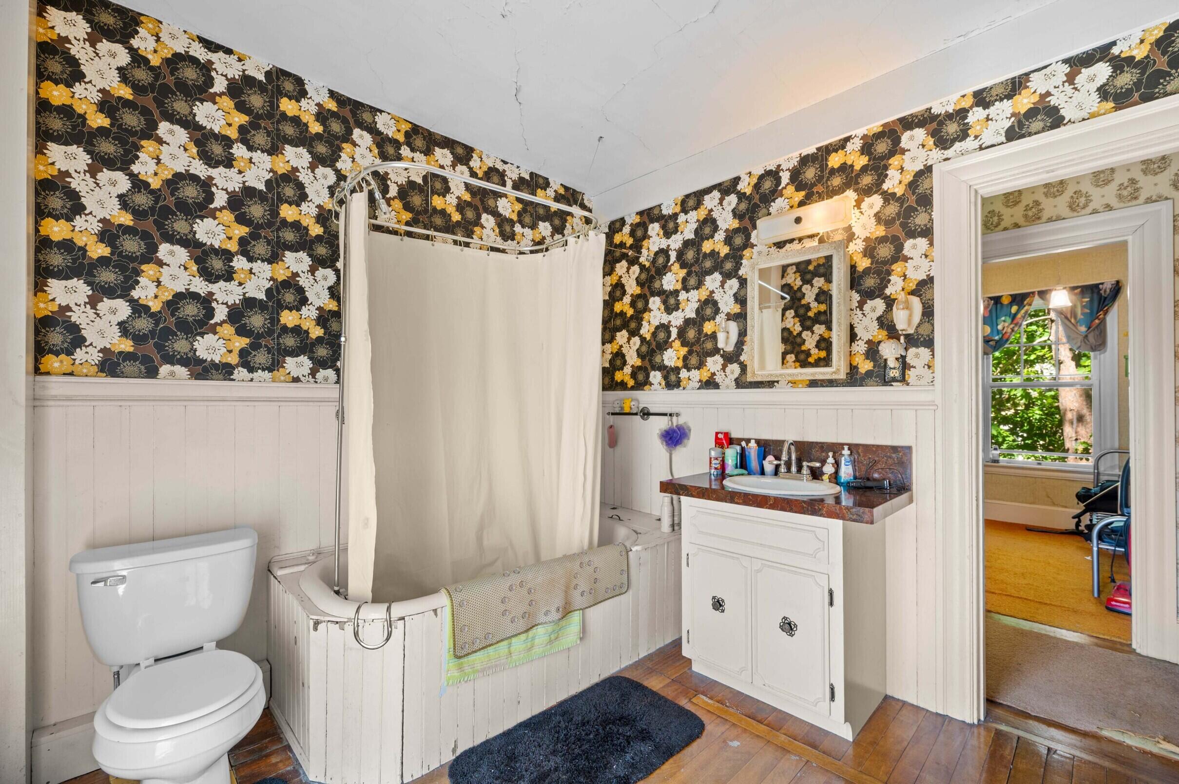 179 Main Street West Paris ME 04289