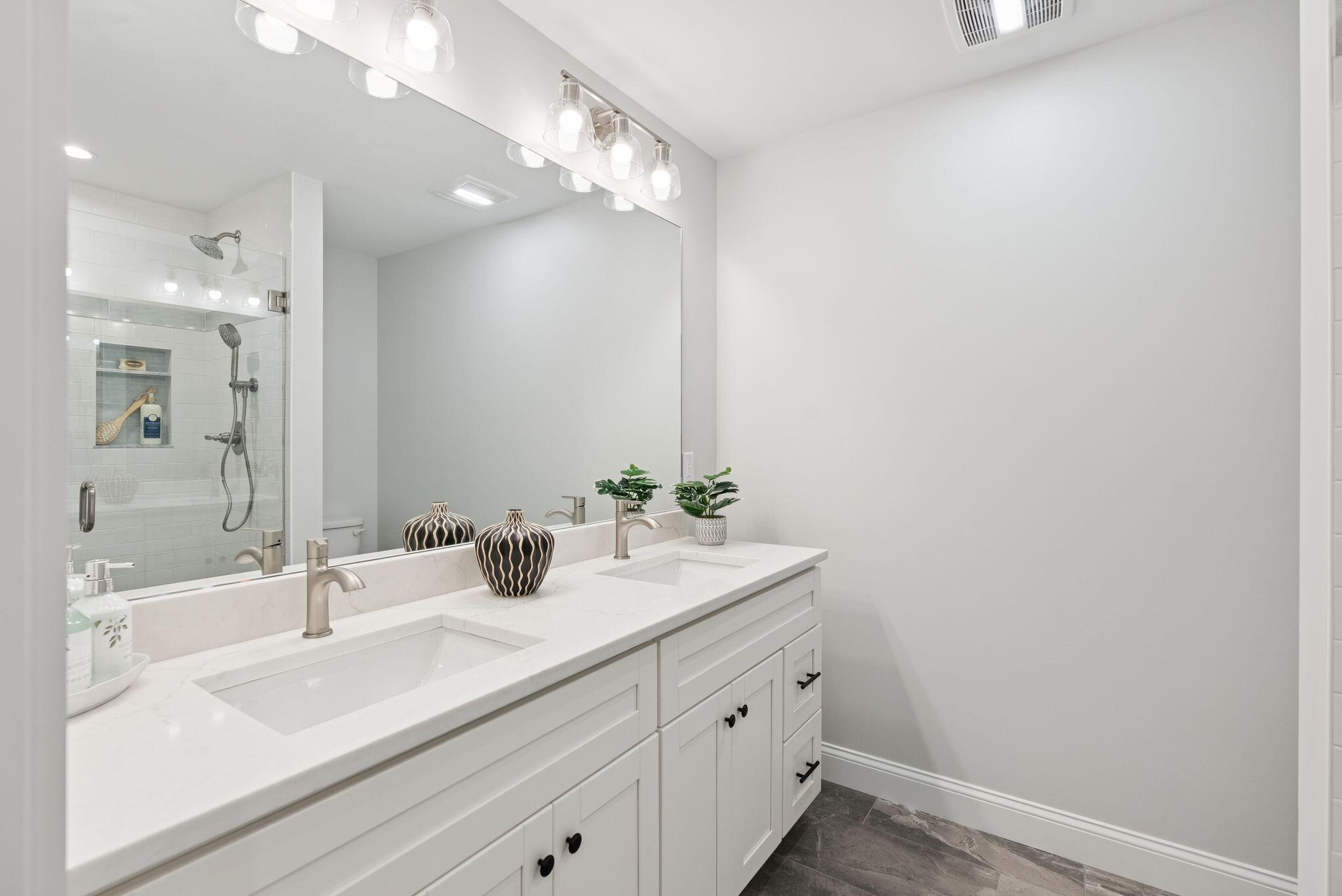 4 Bogey Way Old Orchard Beach ME 04064