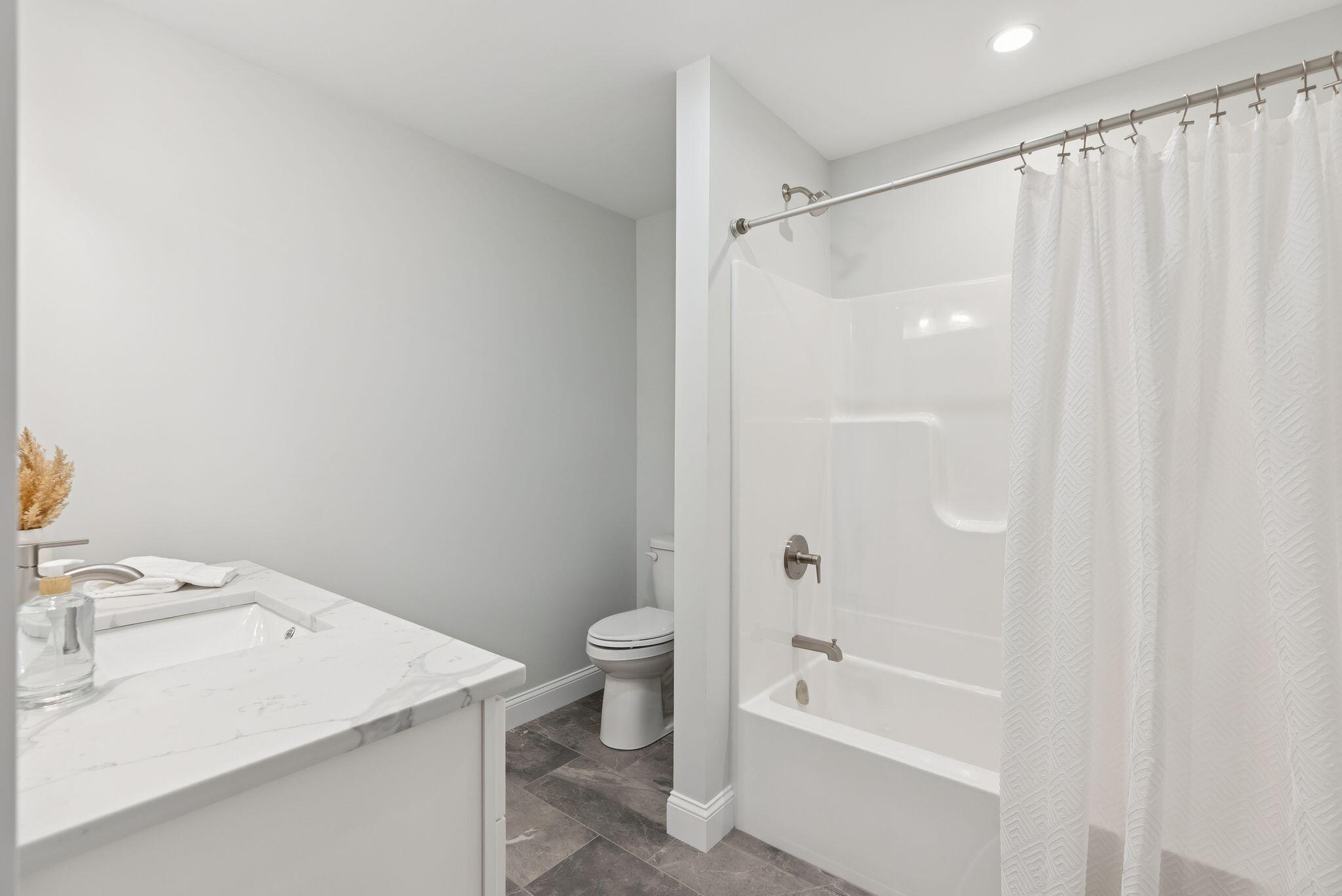 4 Bogey Way Old Orchard Beach ME 04064