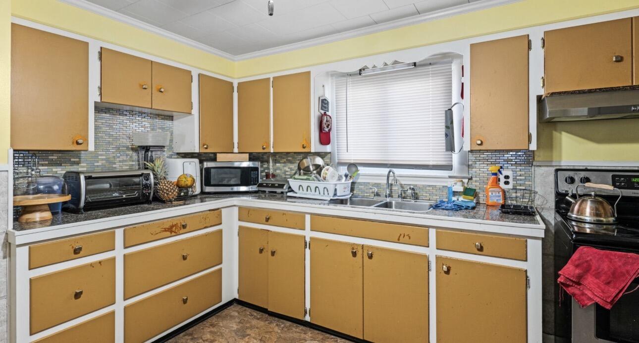 2 Banks Lane Biddeford ME 04005