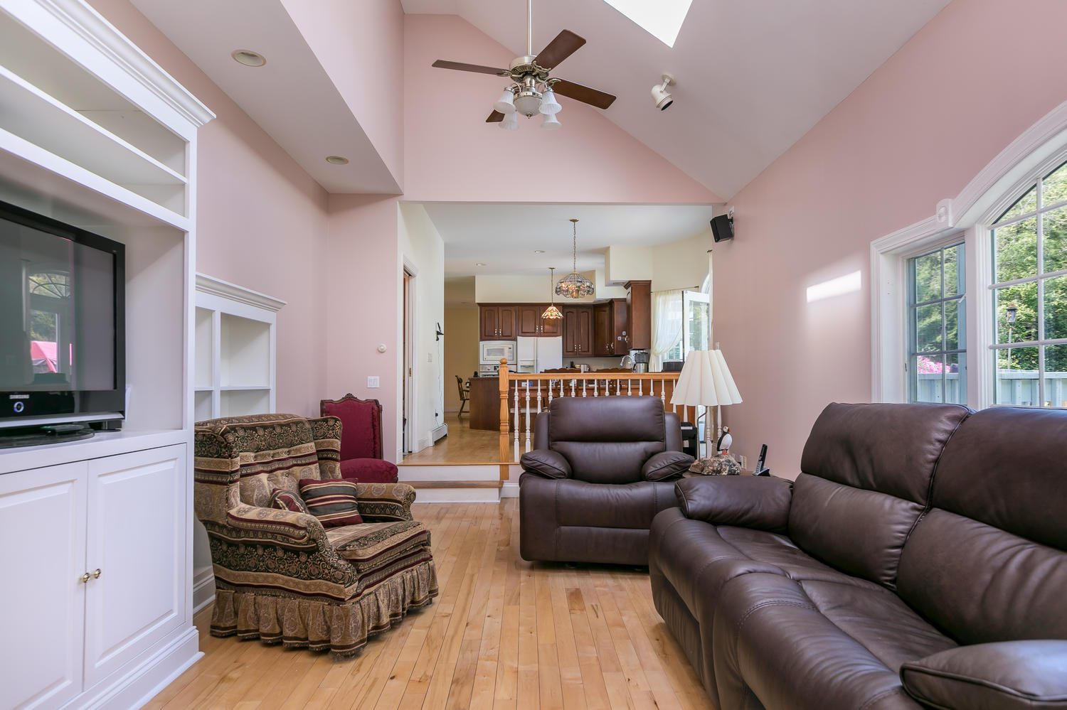 32 Colonial Drive Durham ME 04222