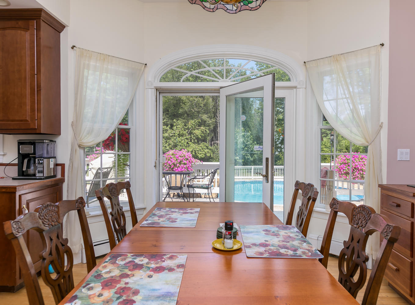 32 Colonial Drive Durham ME 04222