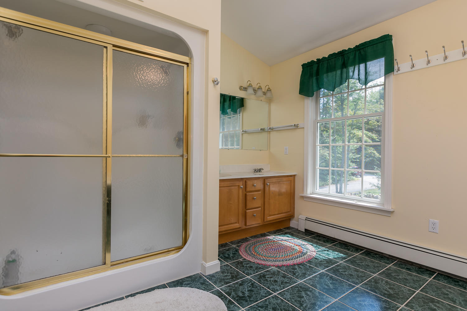 32 Colonial Drive Durham ME 04222