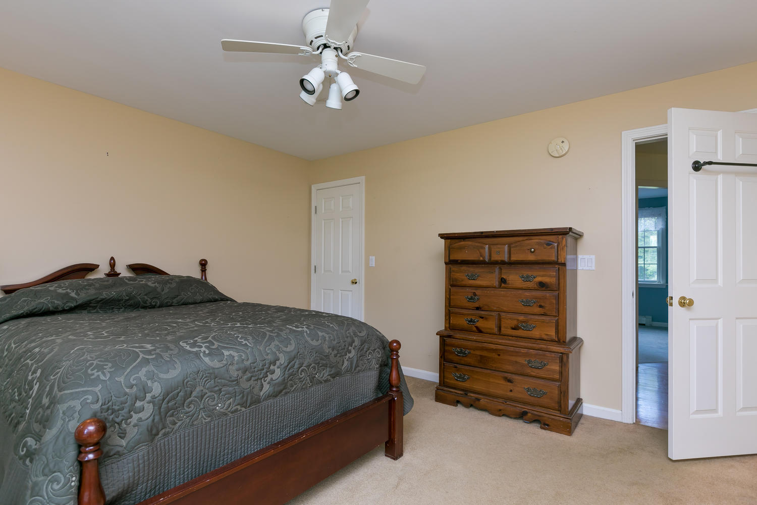 32 Colonial Drive Durham ME 04222