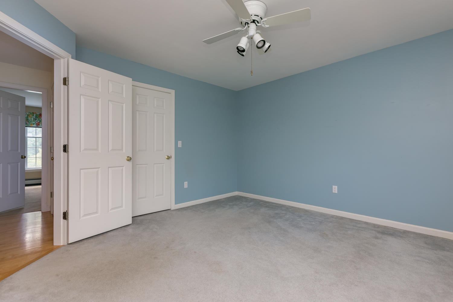 32 Colonial Drive Durham ME 04222
