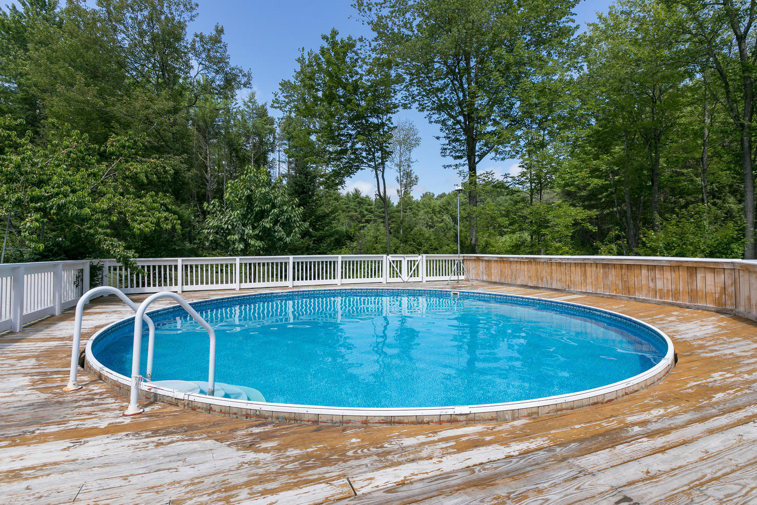 32 Colonial Drive Durham ME 04222