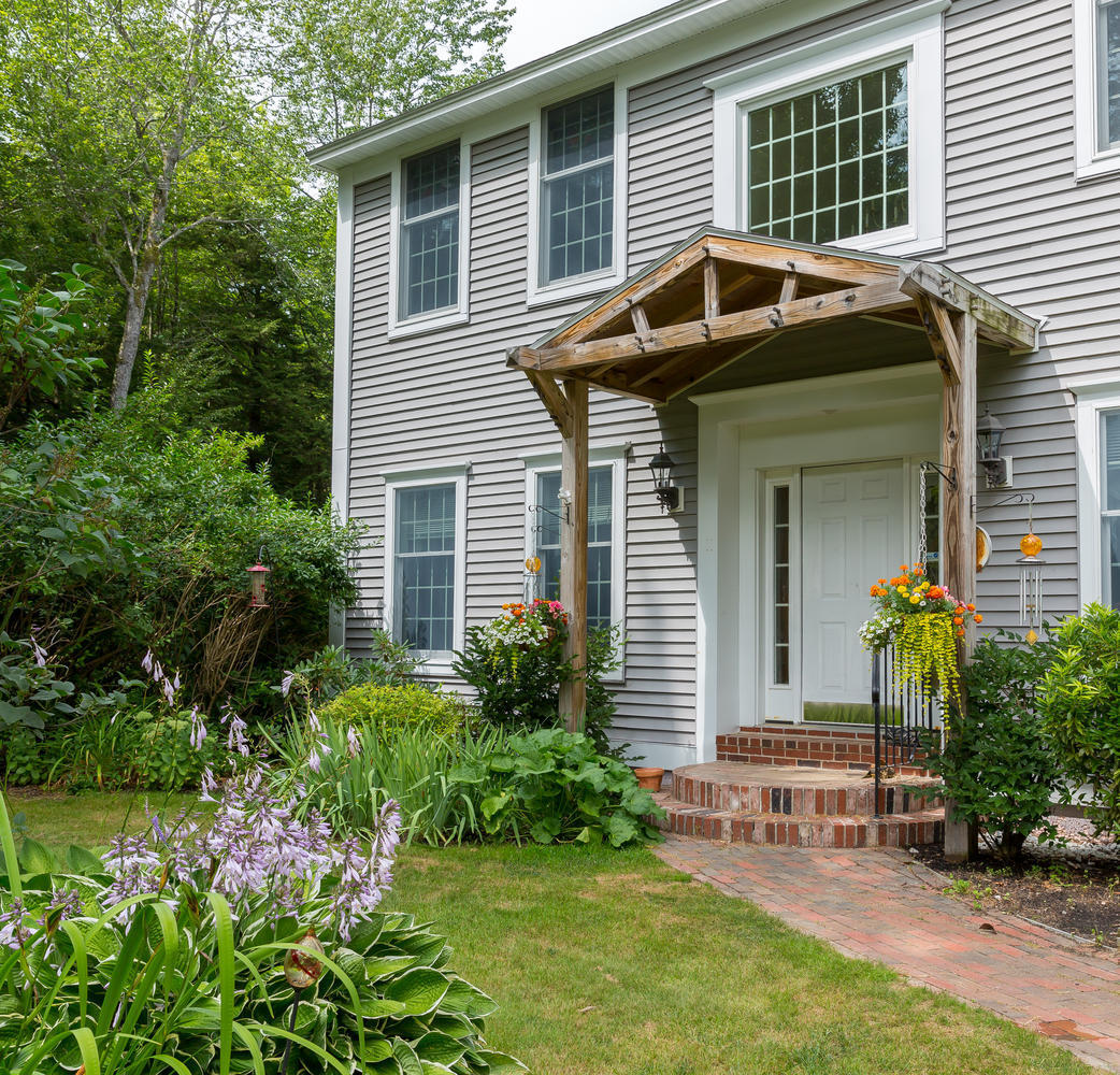 32 Colonial Drive Durham ME 04222
