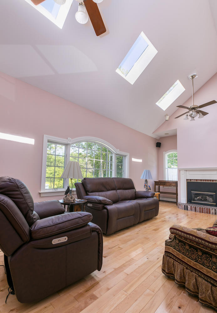 32 Colonial Drive Durham ME 04222