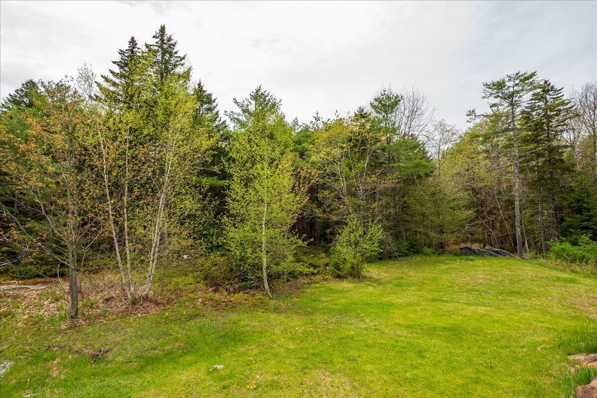 33 Blake Farm Road Edgecomb ME 04556