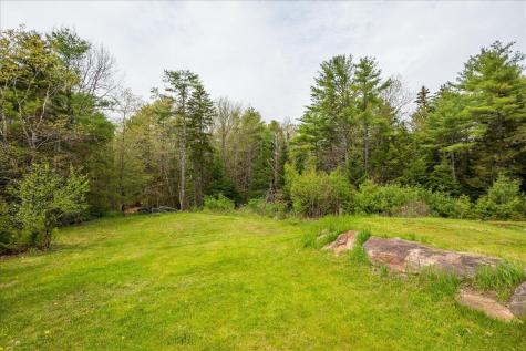 33 Blake Farm Road Edgecomb ME 04556