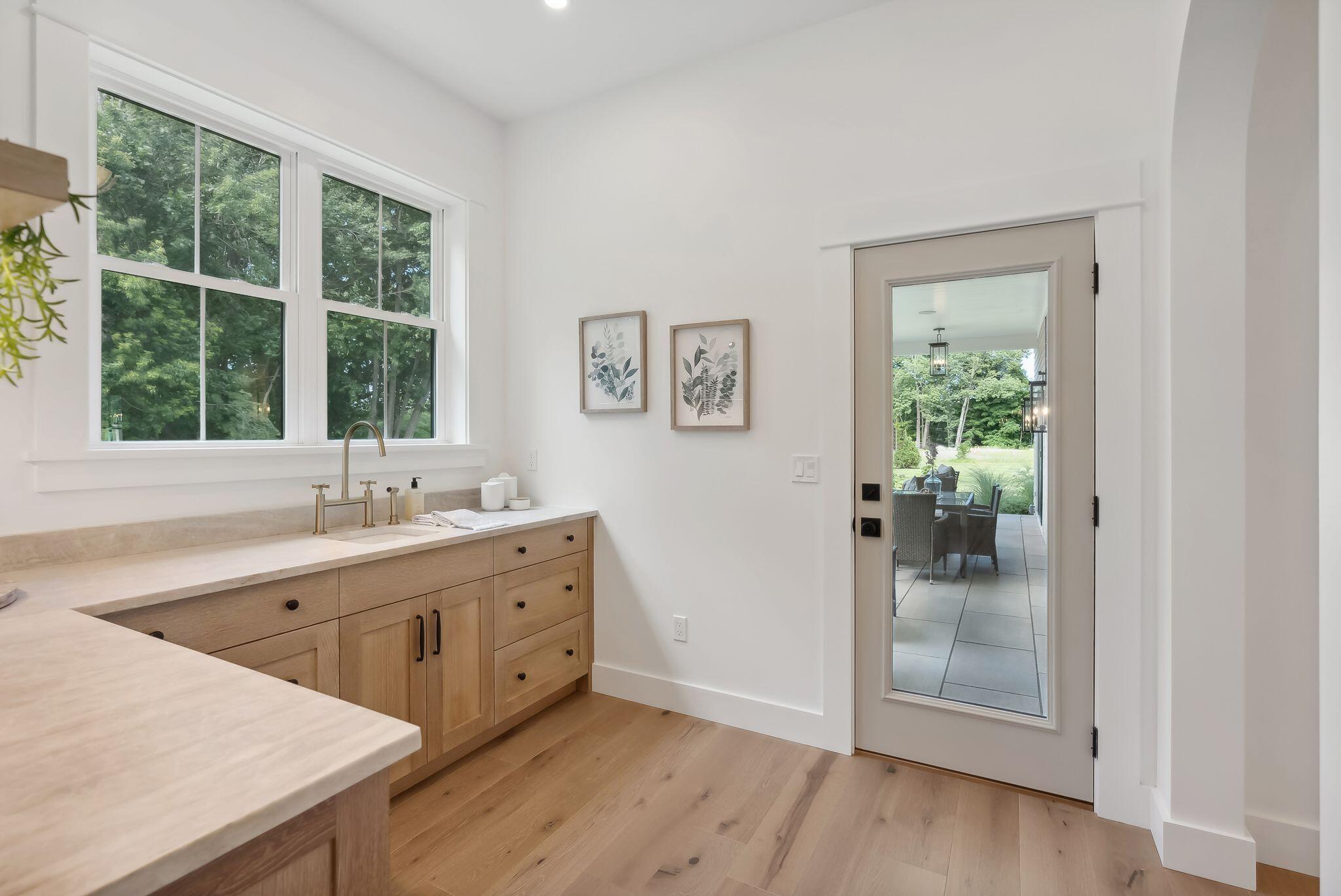 353 Pool Street Biddeford ME 04005