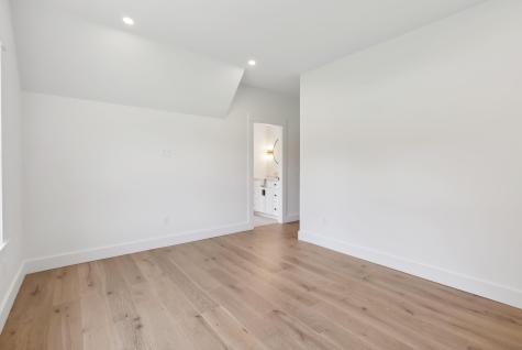 353 Pool Street Biddeford ME 04005