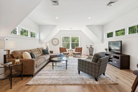 353 Pool Street Biddeford ME 04005