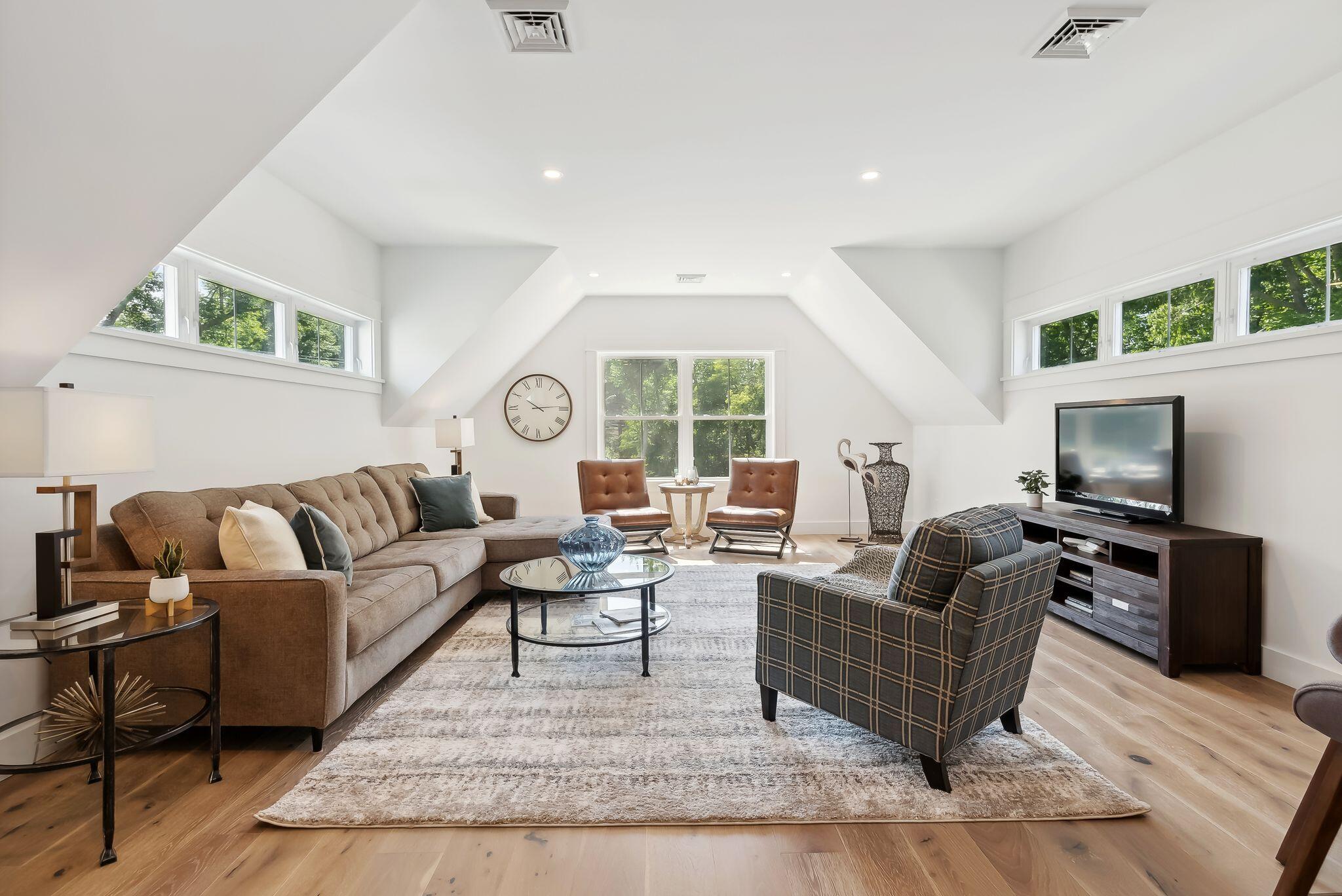 353 Pool Street Biddeford ME 04005