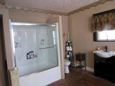 21 Cross Street Skowhegan ME 04976