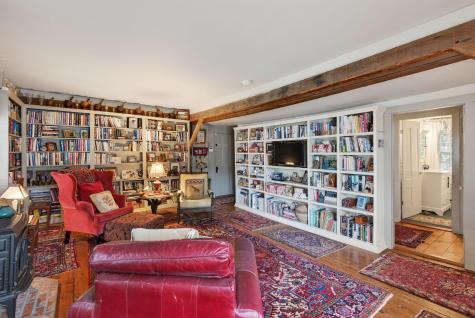 9 Summer Street Kennebunk ME 04043